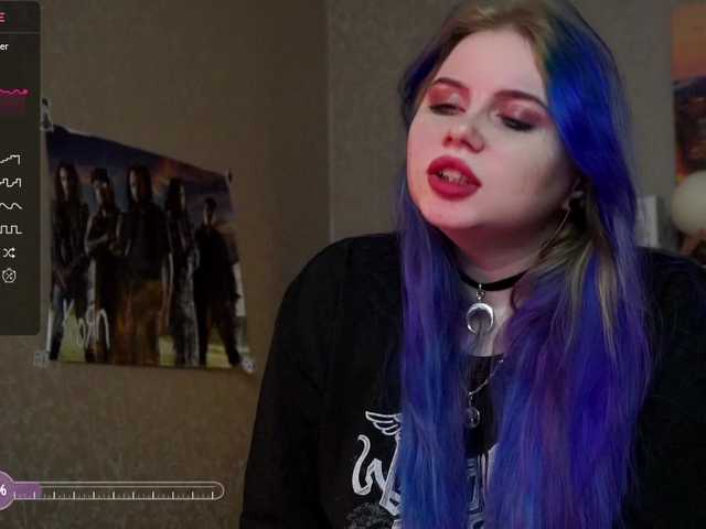 Lähettää kuvakaappauksia dead-moon