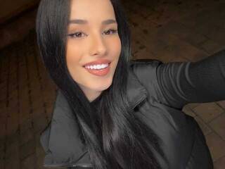 Eroottinen videokeskustelu DeeaLexa