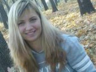 Eroottinen videokeskustelu defiantdi