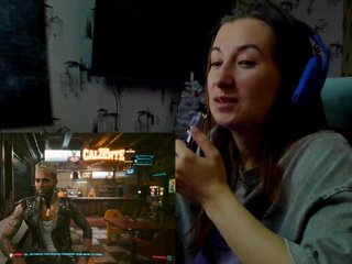 Eroottinen videokeskustelu DellyRoze