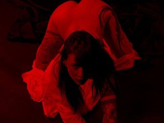 Eroottinen videokeskustelu DominatrixDemonia