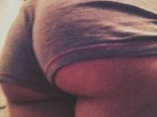 Eroottinen videokeskustelu demonitsa