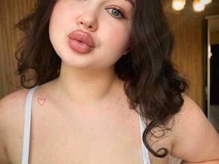 Eroottinen videokeskustelu Di-Olivia