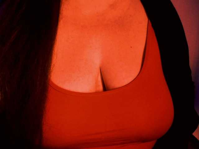 Kuvat DianaSexxx Lovens from 1 token, --- watch camera c2s 45tk --- turn on my microphone 50 --- erotic correspondence 40 ---tits 350---ass 400--- group and private are open