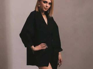 Eroottinen videokeskustelu Dillza