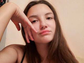 Eroottinen videokeskustelu Dineris131