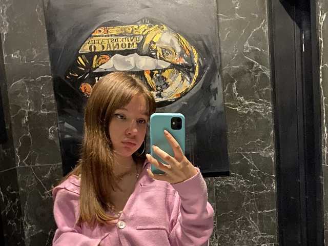 Kuva profiilista dirtymolly