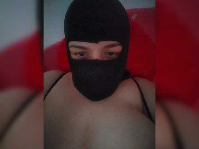 Lähettää kuvakaappauksia DolceBambyna1