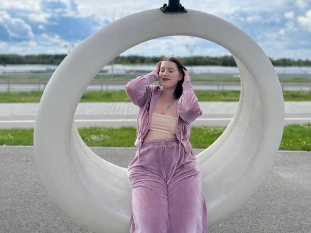 Kuva profiilista DollVice