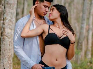 Eroottinen videokeskustelu DomAndRose