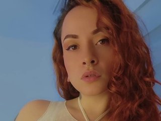 Eroottinen videokeskustelu DominaDeivis