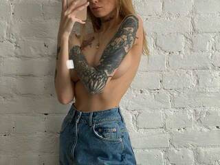 Eroottinen videokeskustelu PREKRVTI