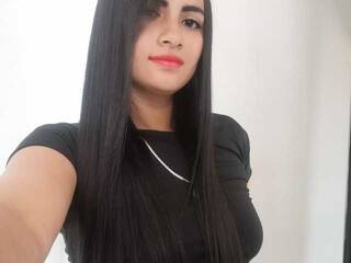 Eroottinen videokeskustelu dyanaevans