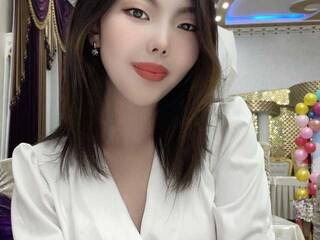 Eroottinen videokeskustelu DzhuZong