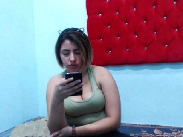 Lähettää kuvakaappauksia eatyourcandy