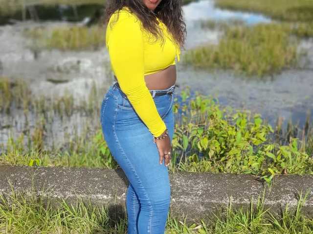 Kuva profiilista Ebony-sofia