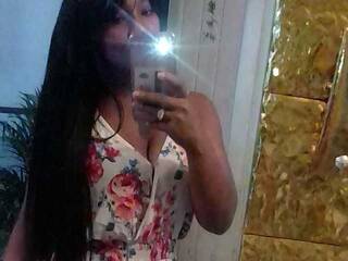 Eroottinen videokeskustelu Ebonydaniela