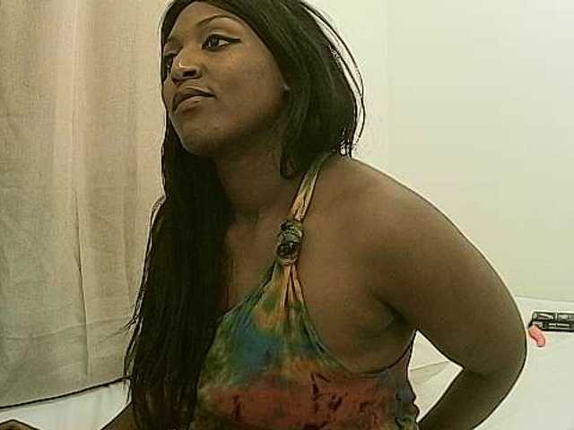 Kuvat EbonyStar3578 she is single ... make her your woman