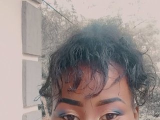 Eroottinen videokeskustelu ElaraMuse