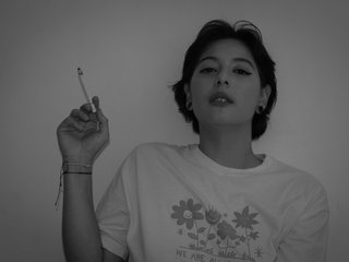 Eroottinen videokeskustelu Electrajunes