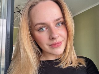 Eroottinen videokeskustelu -Angel-Ali-