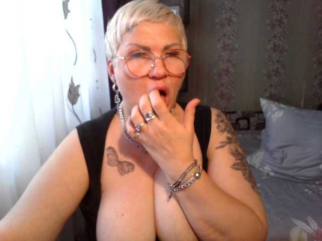 Kuvat Elenamilfa HI GUYS!!! I AM WAITING FOR YOUR VISIT AND MY HOT PRIVATES!!! LOVENS FROM 2 TOKENS!!!! PLEASE MY PUSSY)) I WILL MAKE YOU SATISFIED!!! I DO NOT ACCEPT REQUESTS WITHOUT TOKENS!!!! BE CAREFUL AND WATCH THE MENU!!!