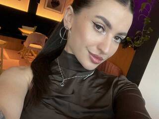 Eroottinen videokeskustelu ElenaPretty