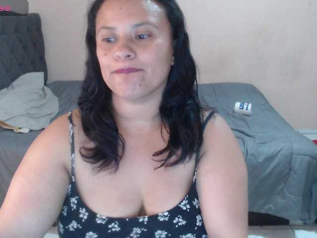 Lähettää kuvakaappauksia eliana-bbw