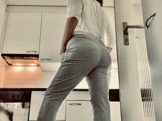 Eroottinen videokeskustelu Elieen2