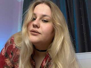 Eroottinen videokeskustelu ElienArinly