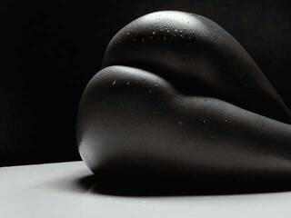 Eroottinen videokeskustelu Elifersharon