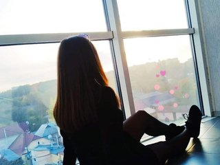 Eroottinen videokeskustelu Elinao