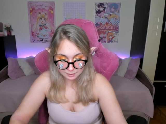 Lähettää kuvakaappauksia ElissaBetty