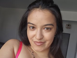 Eroottinen videokeskustelu Eliyen