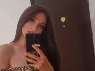 Eroottinen videokeskustelu ELIZA8