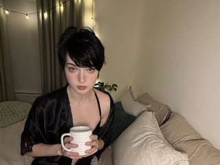 Eroottinen videokeskustelu EllaBlue