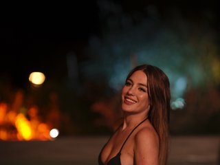 Eroottinen videokeskustelu EllaRayy