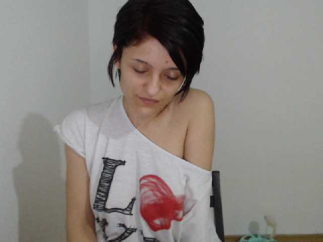 Lähettää kuvakaappauksia EllaRose29