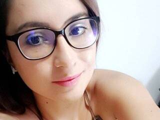 Eroottinen videokeskustelu Ellarouge