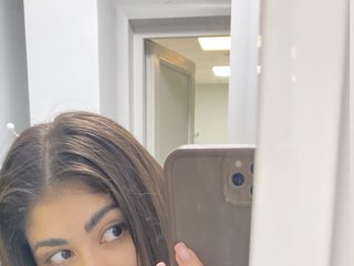 Eroottinen videokeskustelu Elly1716