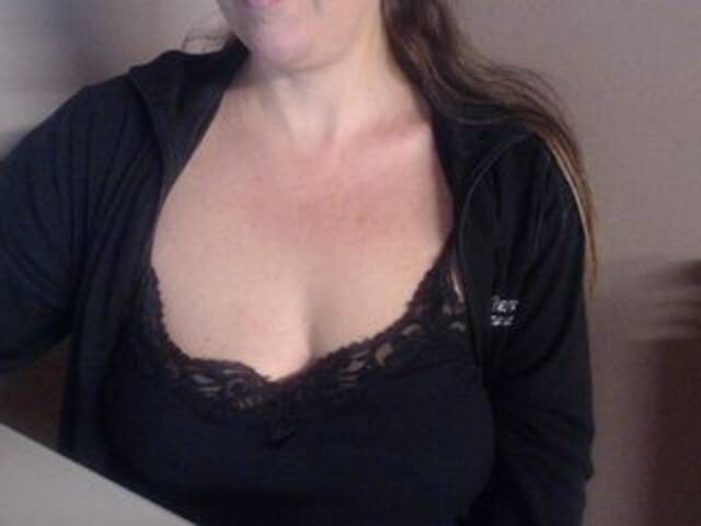 Lähettää kuvakaappauksia elsa29