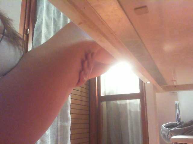 Lähettää kuvakaappauksia elsa29