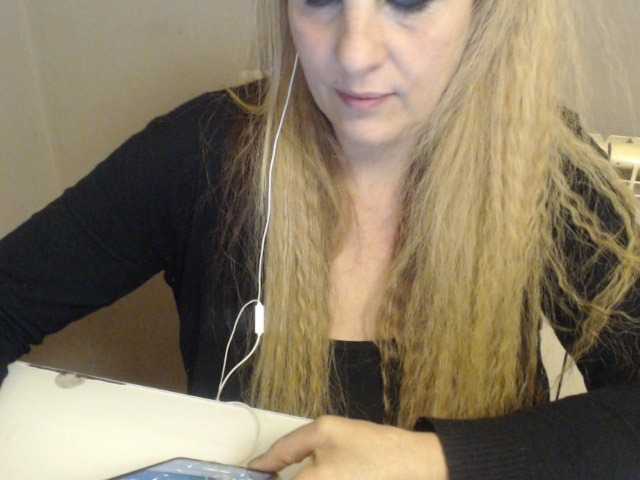 Lähettää kuvakaappauksia elsa29