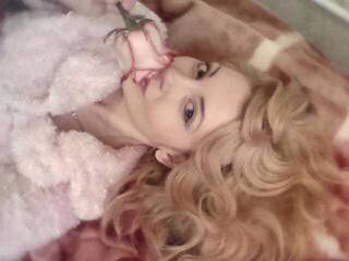 Eroottinen videokeskustelu emelii