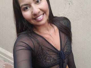 Eroottinen videokeskustelu Emyllinha