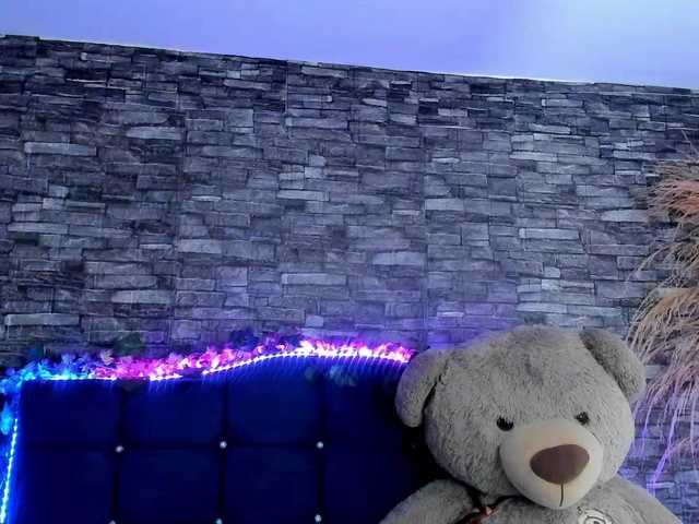 Lähettää kuvakaappauksia Emili-Roose