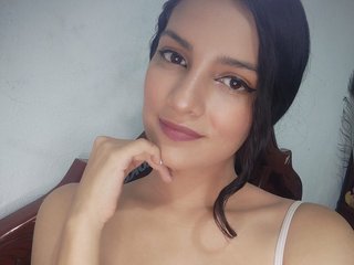 Eroottinen videokeskustelu Emiliy-mml