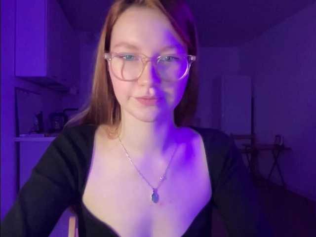 Kuvat EmilyBr0wn Hey, my name is Emily) The hot show with toys is in private, and the recording of the show is in full private! send love