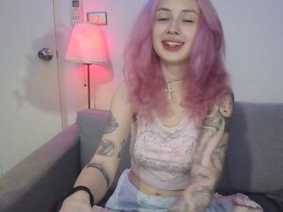 Eroottinen videokeskustelu EmilyFlowers