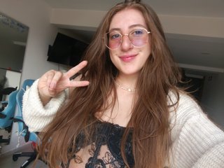 Eroottinen videokeskustelu EmilyHvn